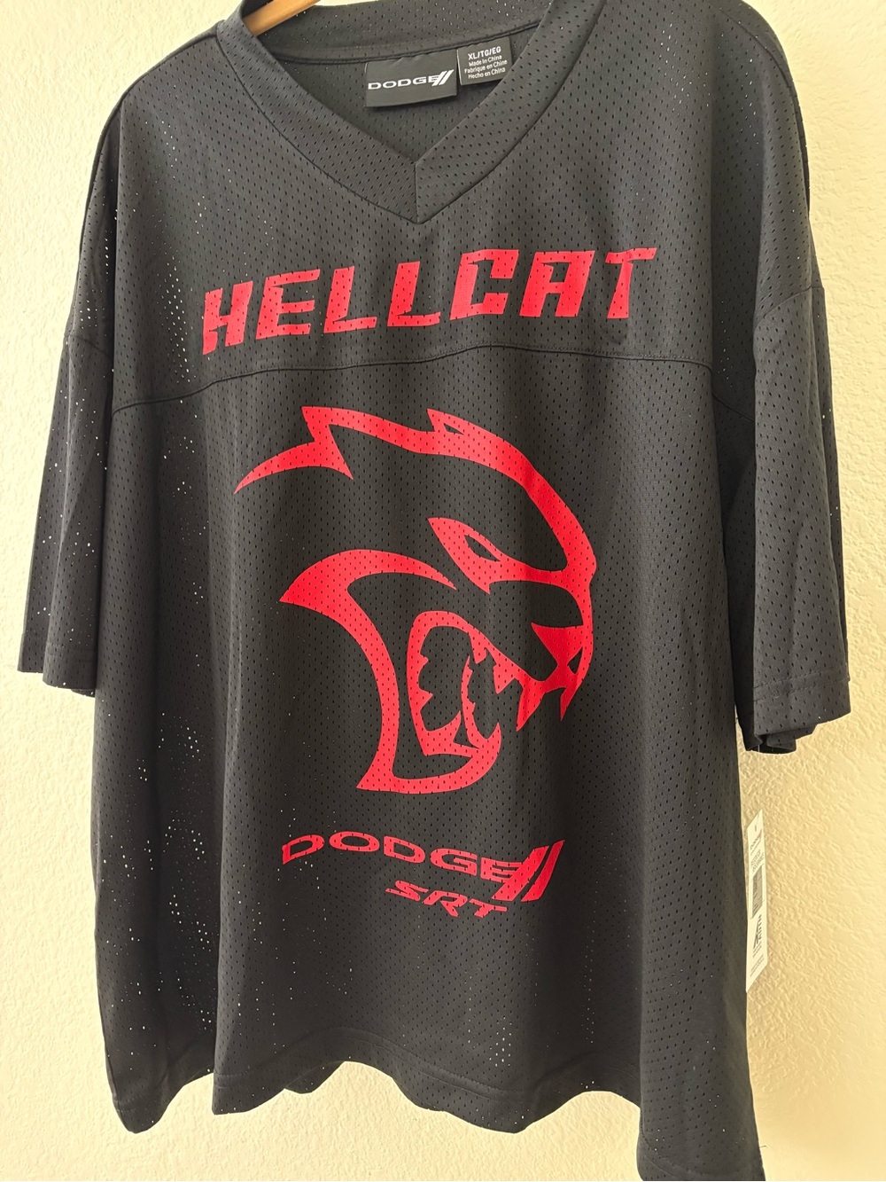 Dodge Hellcat Short Sleeve Performance Tee in Black/Red